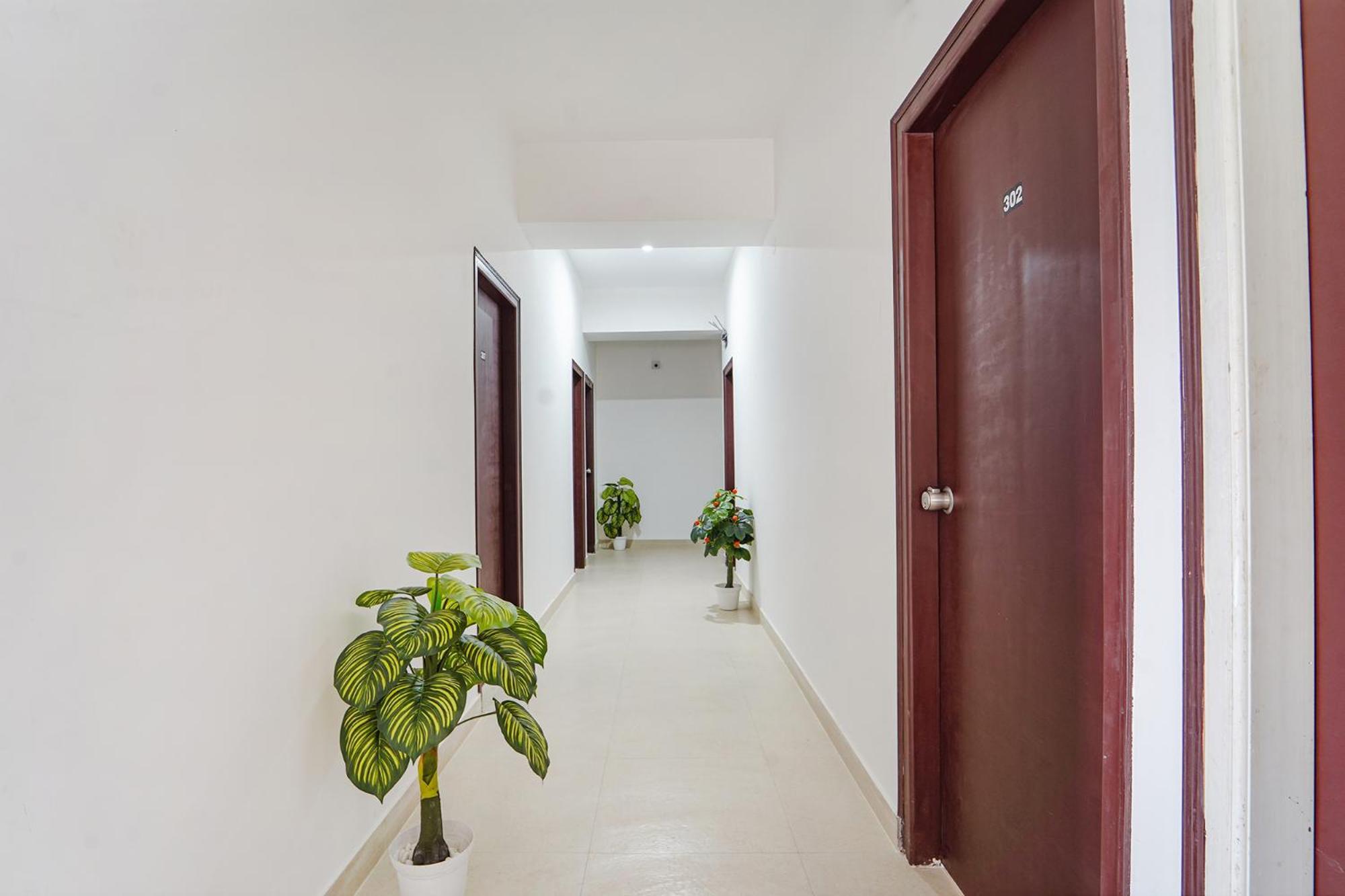 Fabhotel Metro Suites - Nr Esi Hospital Bangalore Ngoại thất bức ảnh